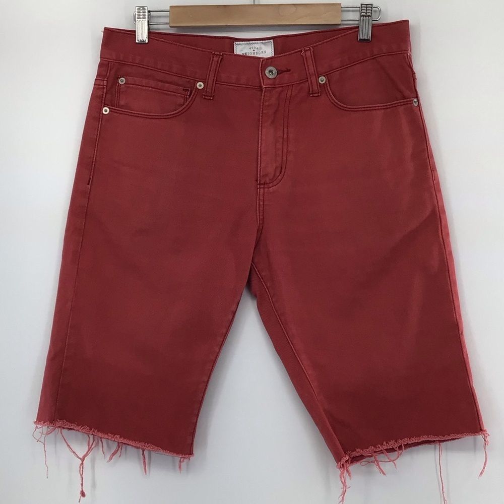 Your Neighbors Rust Red Men’s Jean Shorts Size 32 Excellent Used Condition